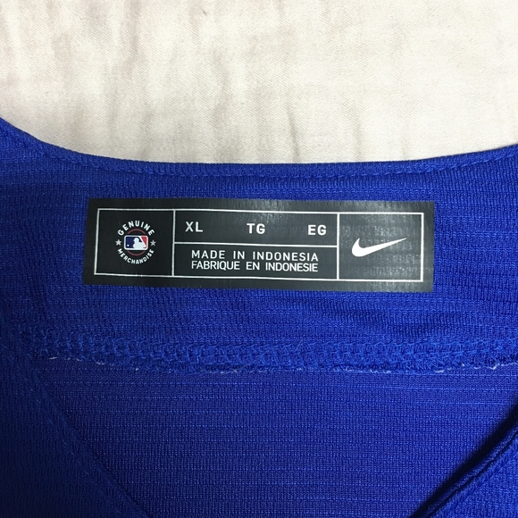 MLB Dodgers Clayton Kershaw Jersey - Picture 4 of 6